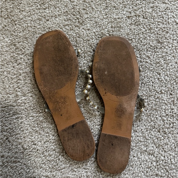 Zara Women's Tan Sandals with Pearl Accents - Picture 2 of 2